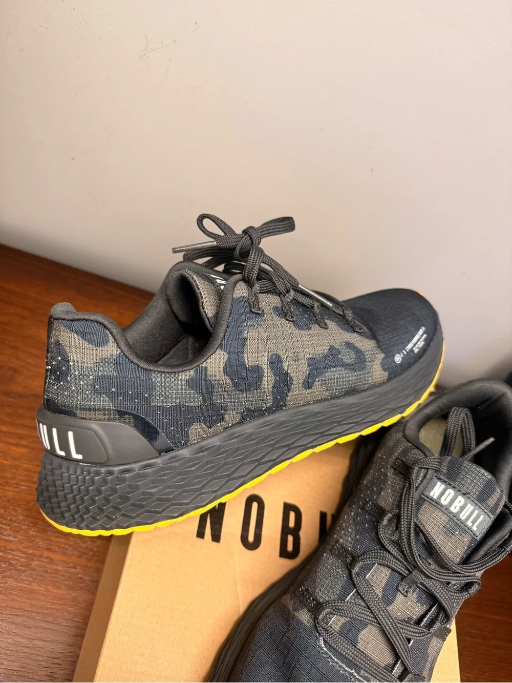 LIKE NEW Nobull All day Ripstop
